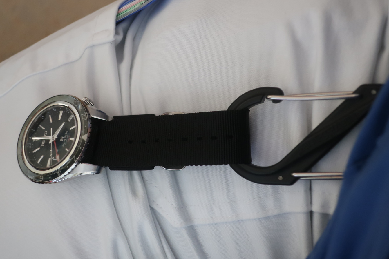 In "peace time" a wirst watch can safely be mounted on a carabine clip (Grand Seiko SBGE001)