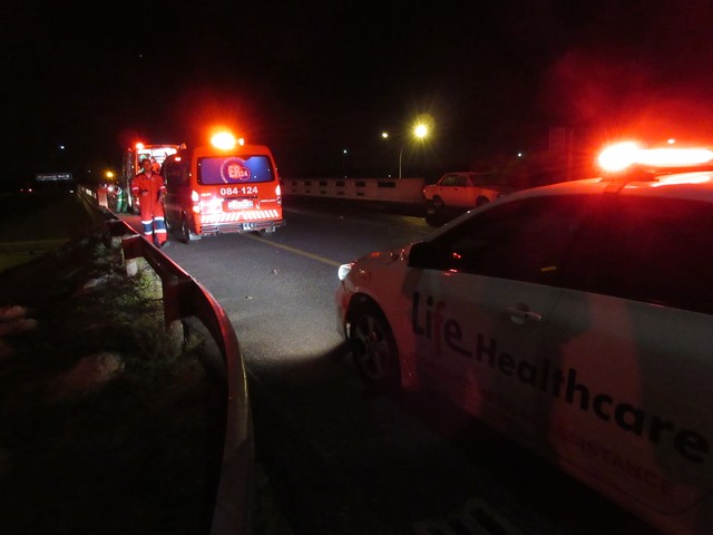 Verschiedene Rettungsorganisationen bei einem MVA