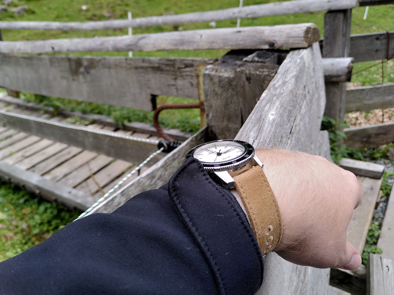 Sinn 104 comfortably on a canvas NATO strap