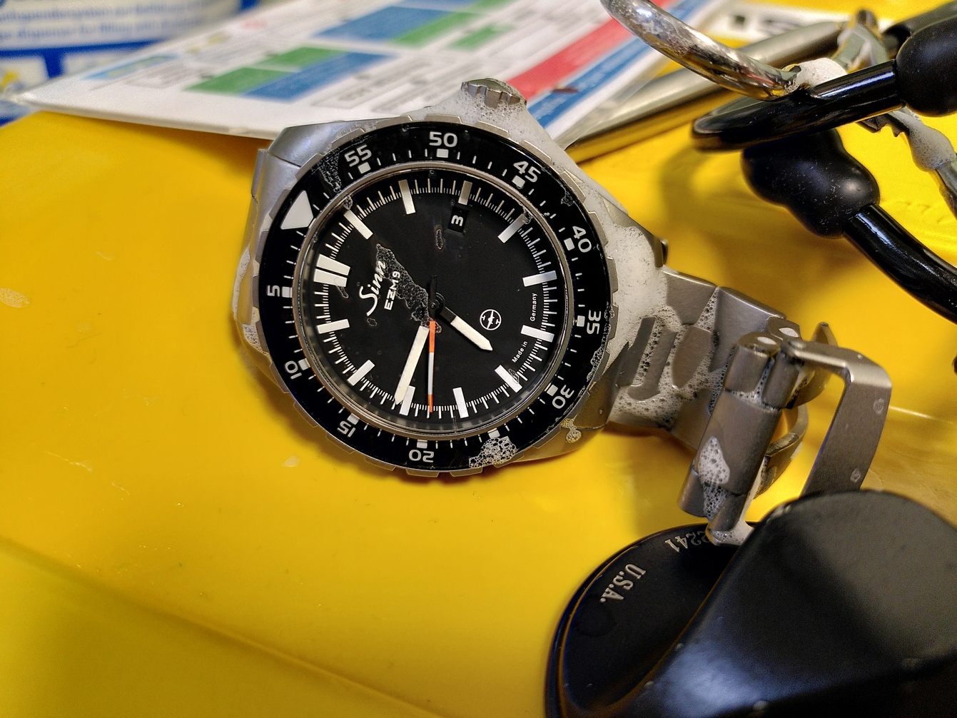 Sinn EZM 9 TESTAF mission timer during desinfection after caridopulmonary resuscitation.